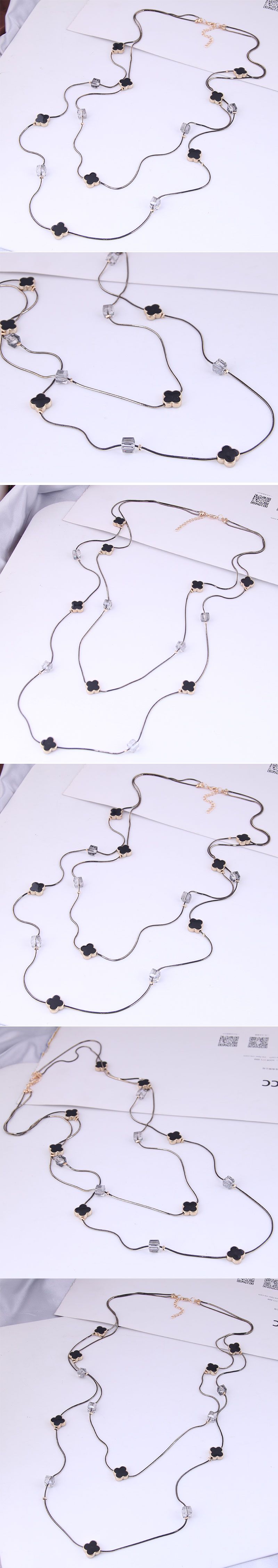 Korean Simple Square Crystal Combination Double-layer Long Necklace Wholesale display picture 1