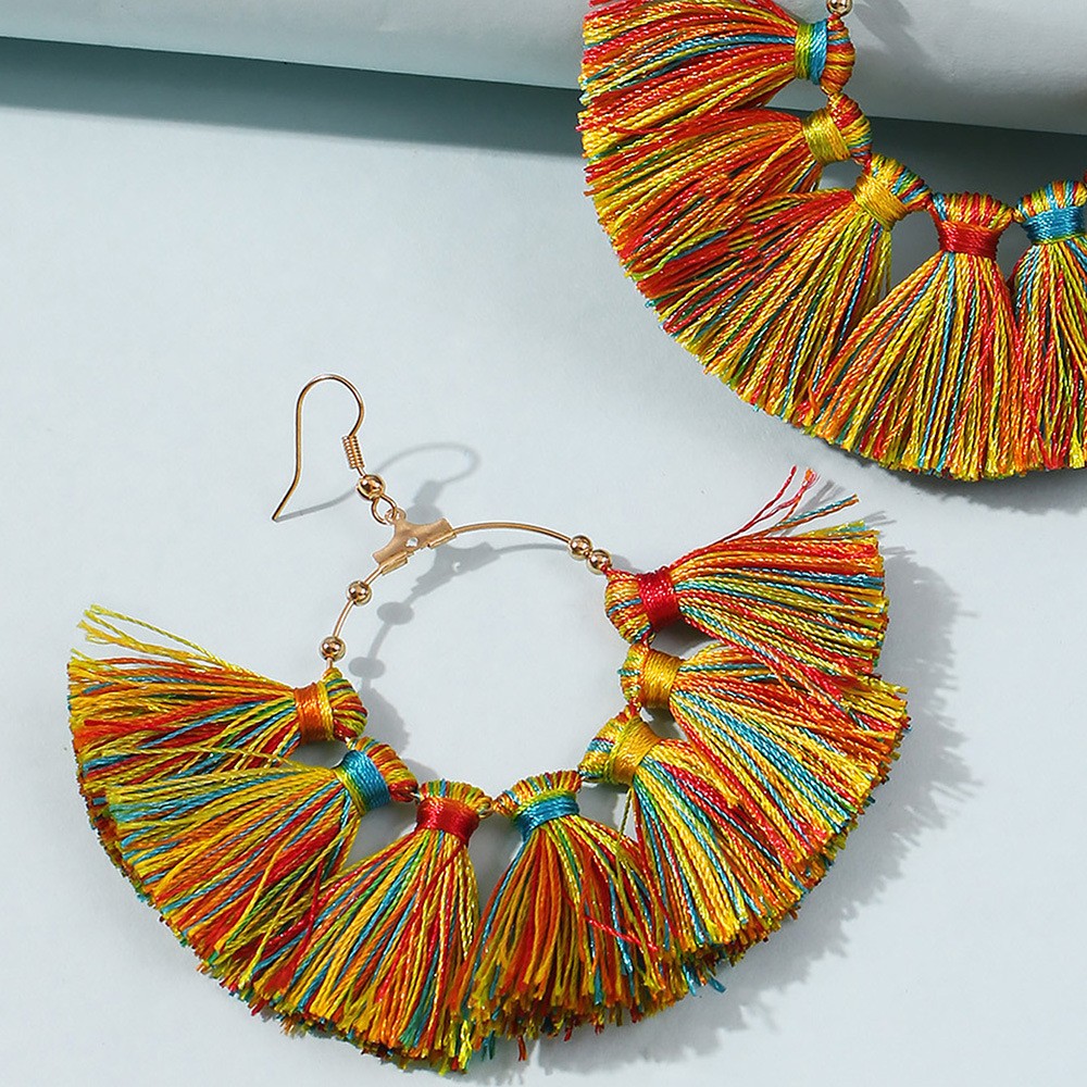 Exaggerated Color Tassel Ethnic Style Earrings Wholesale display picture 1