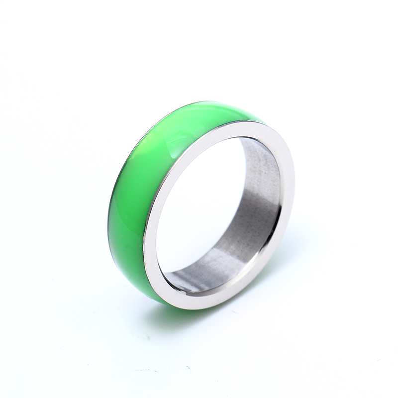 Titanium Steel Hypoallergenic Green Ring display picture 3