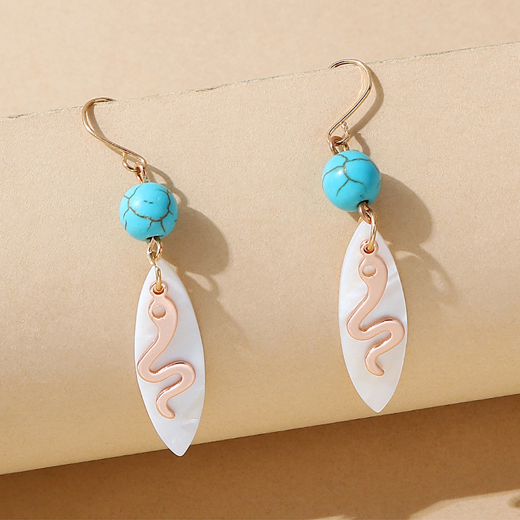 Retro Creative Snake-shaped All-match Stone Resin Earrings display picture 1