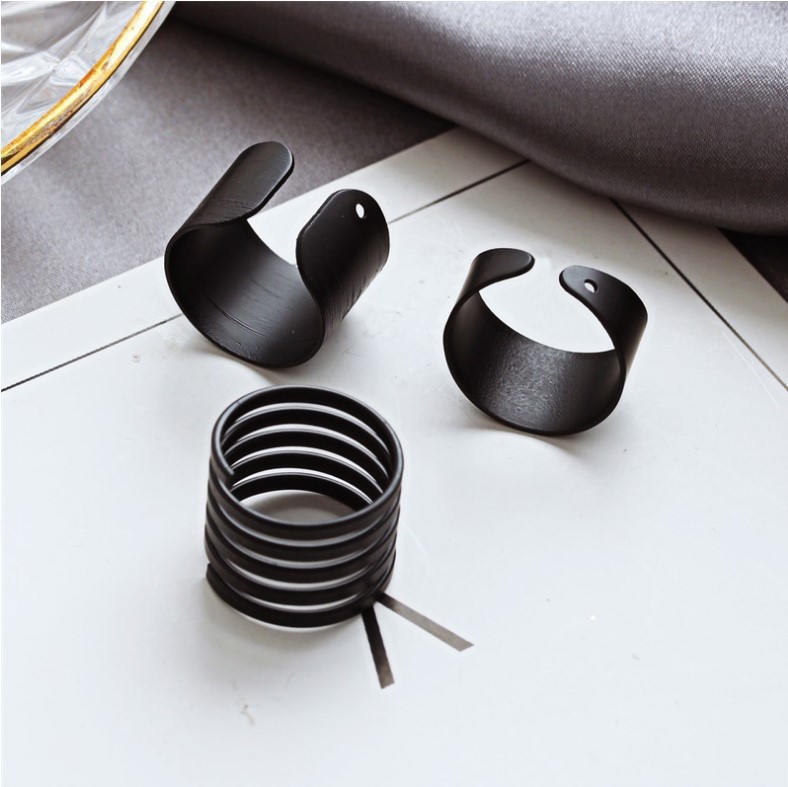 Metal Black Wrapped Animal Rings Alloy Ring display picture 1