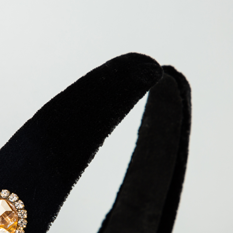 Bandeau De Perles De Velours Doré À La Mode Pour Femmes Incrusté D&#39;accessoires Pour Cheveux En Strass De Couleur display picture 8