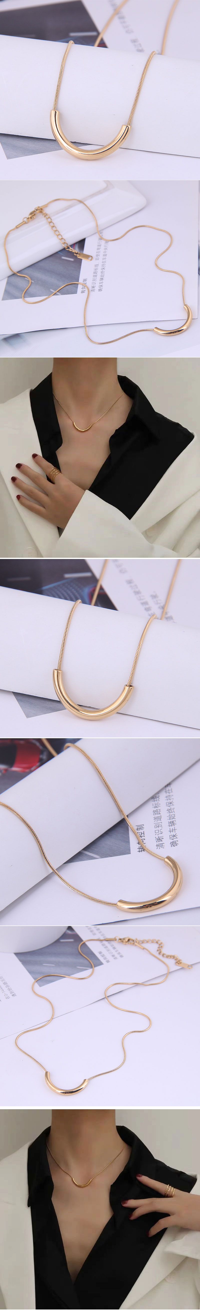 Korean Fashion U-shaped Simple Titanium Steel Personality Necklace display picture 1