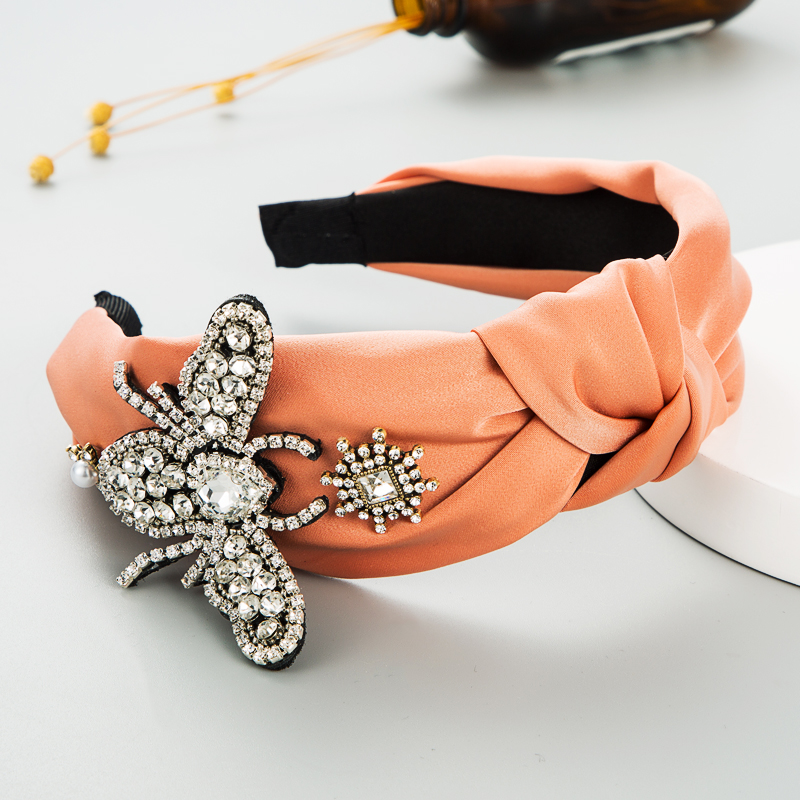 Korean Fashion Pure Color Fabric Butterfly Pearl Hairband Inlaid Rhinestone Temperament Hair Accessories display picture 7