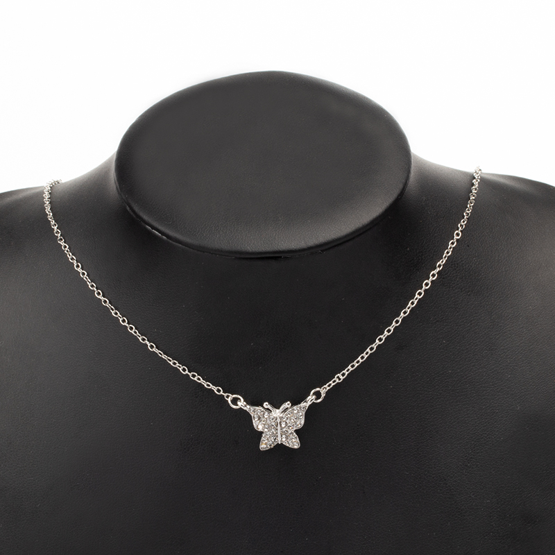 Elegant Leaves Butterfly Alloy Inlay Zircon Women's Necklace display picture 3