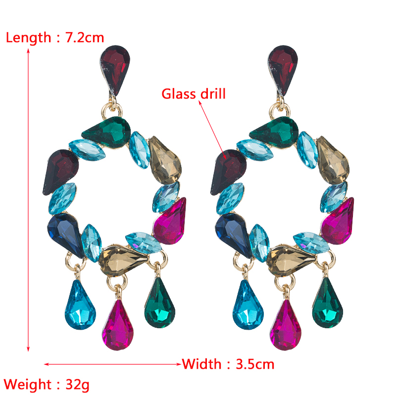 Fashion Diamond-studded Hollow Geometric Irregular Earrings display picture 1