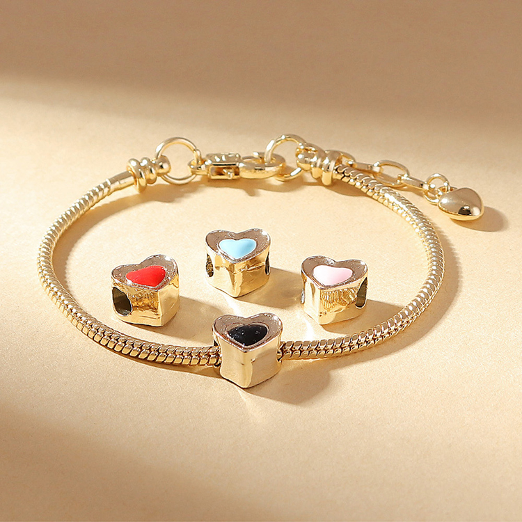 European And American Oil Drop Creative Peach Heart Copper ​bracelet Set display picture 1