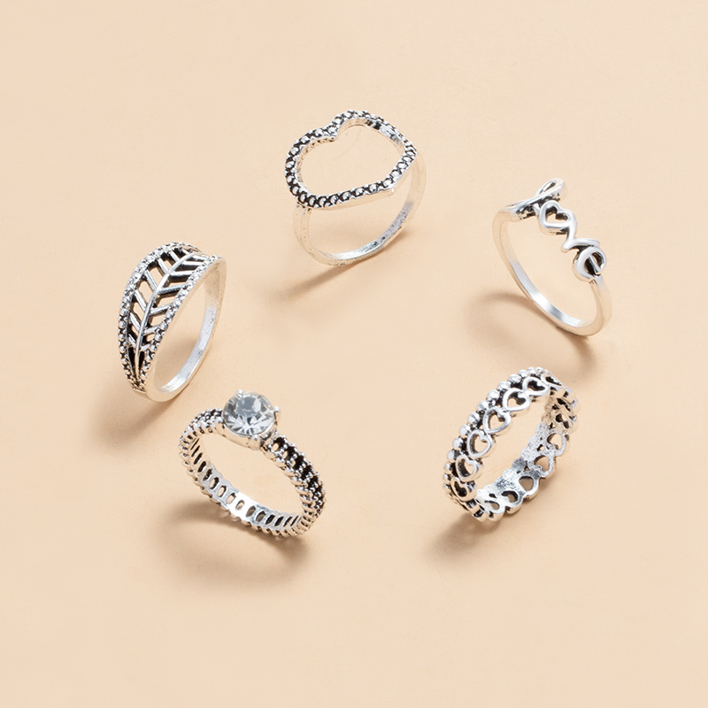 Simple Letter Heart Hollow Leaf Ring 6 Set display picture 4