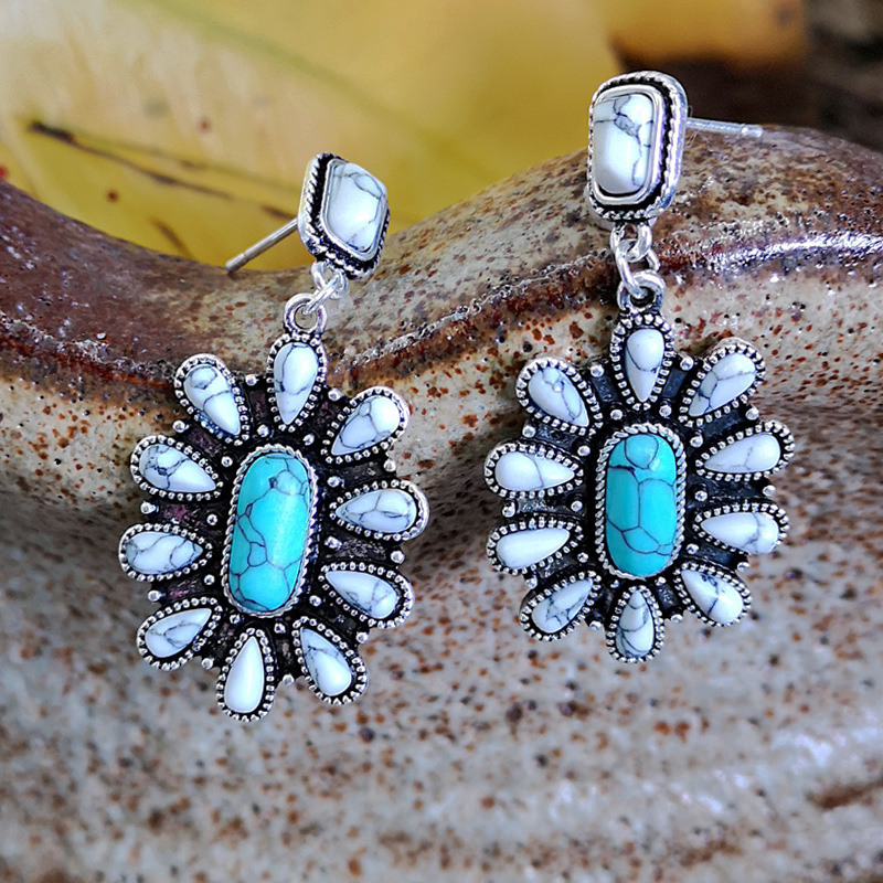 Turquoise Earrings Exaggerated Retro Bohemia Drop Earring display picture 3