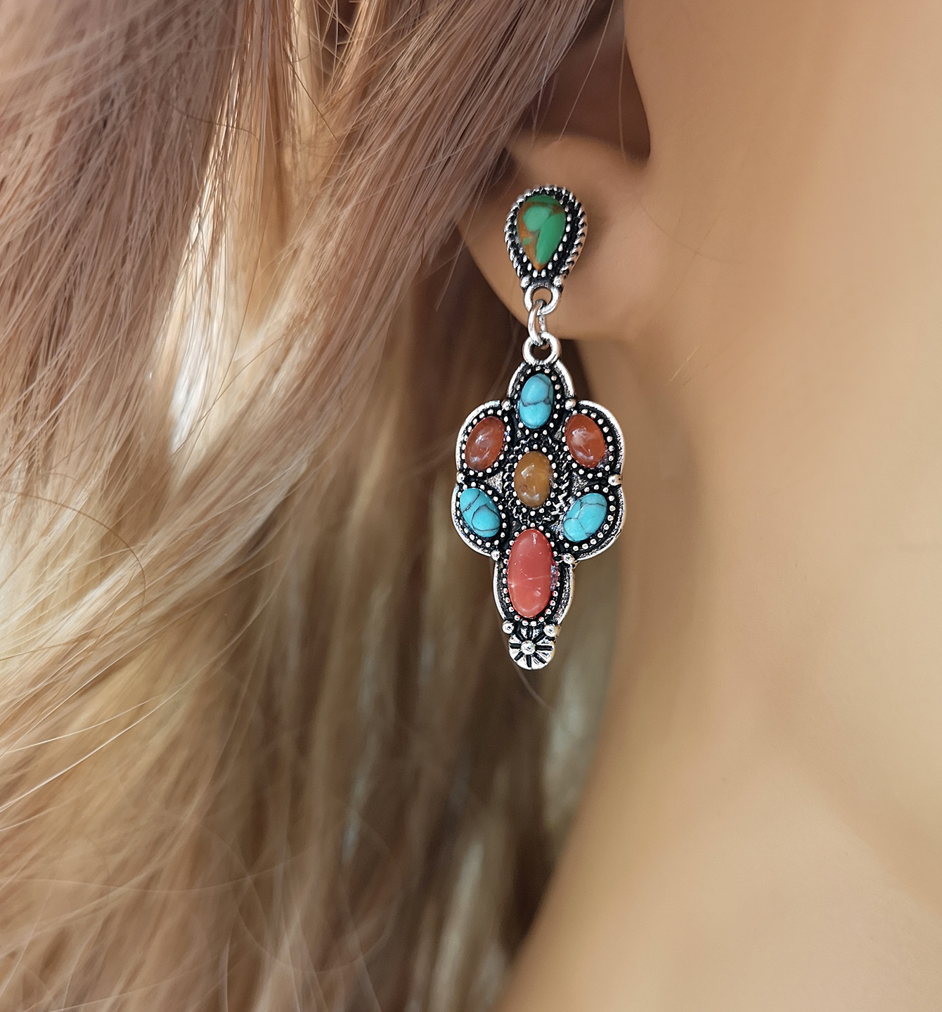 Fashion Luxury Red Agate Turquoise Mixed Color Gemstone Earrings Wholesale display picture 1