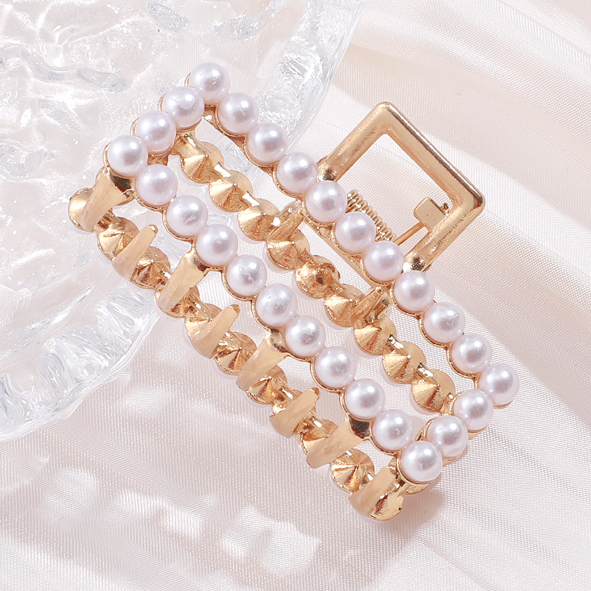 Mode-accessoires Große Goldeingelegte Perlen-haarspangen Luxus-haarspangen Für Frauen display picture 5