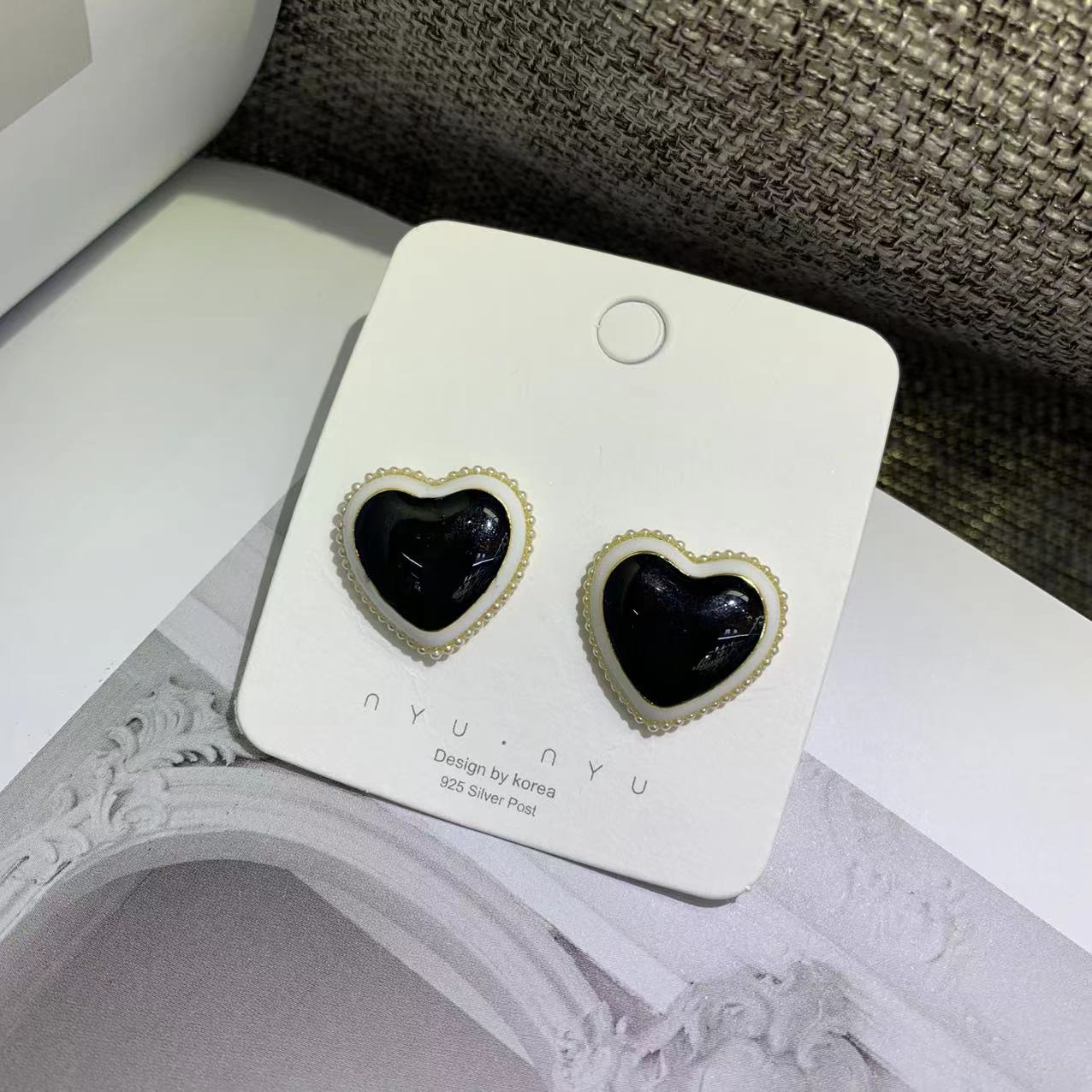 Explosive Style Earrings Office Ol Fashion Style Simple Heart Shape Earrings display picture 1