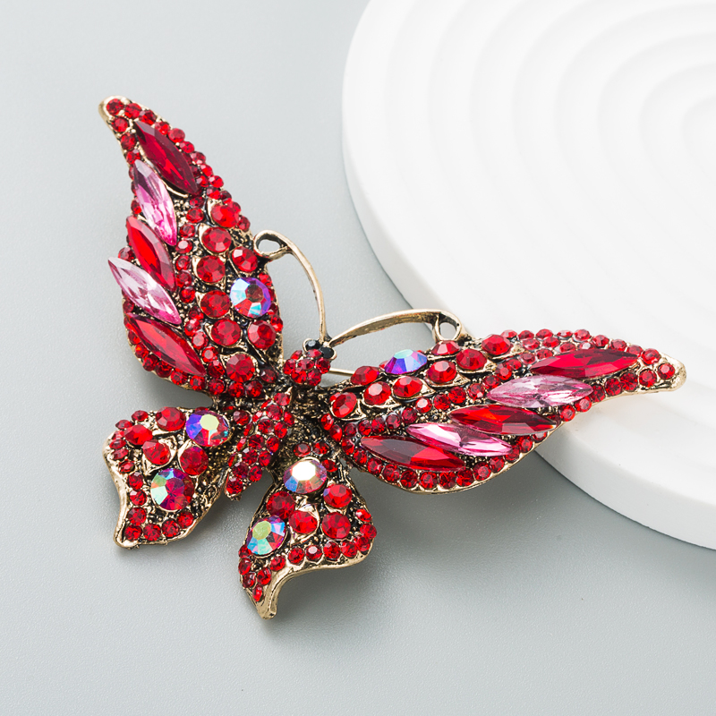 Retro New Crystal Rhinestone Butterfly Brooch Fashion Animal Insect Lady Brooch display picture 5
