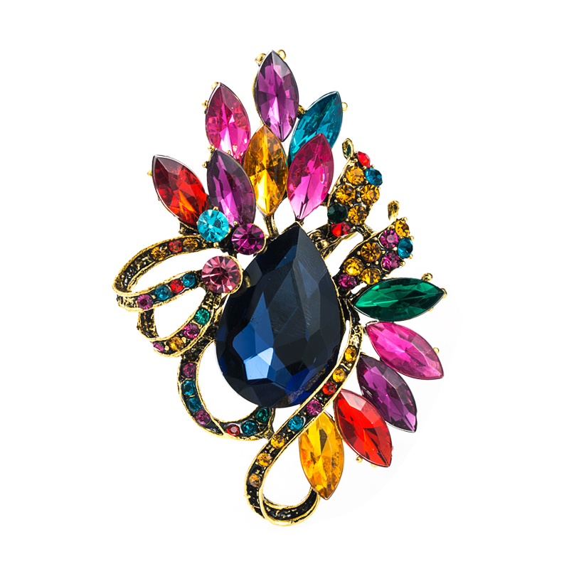 Retro Personality Creative Crystal Glass Diamond Brooch Fashion Corsage Wholesale display picture 8