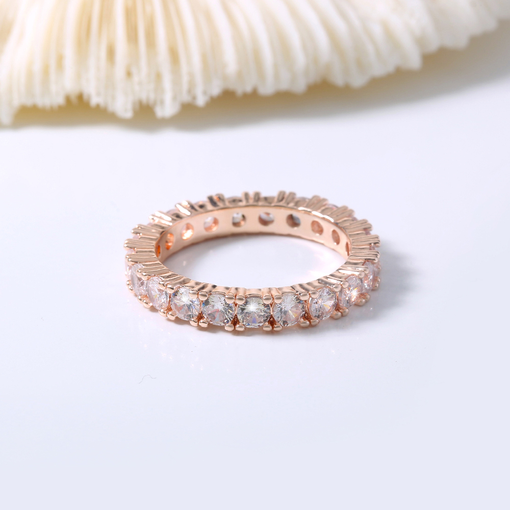 Simple Style Rose Gold Female Copper Zircon Ring Wholesale display picture 4