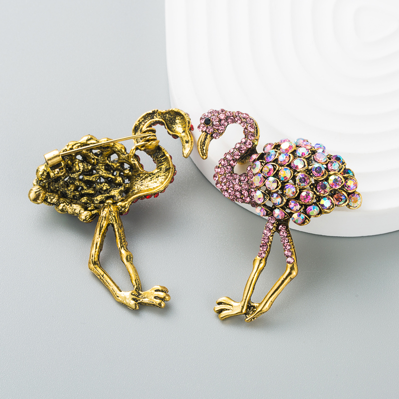 Elegante Luxus-volldiamant-tier-flamingo-mode Neue Brosche-accessoires display picture 3