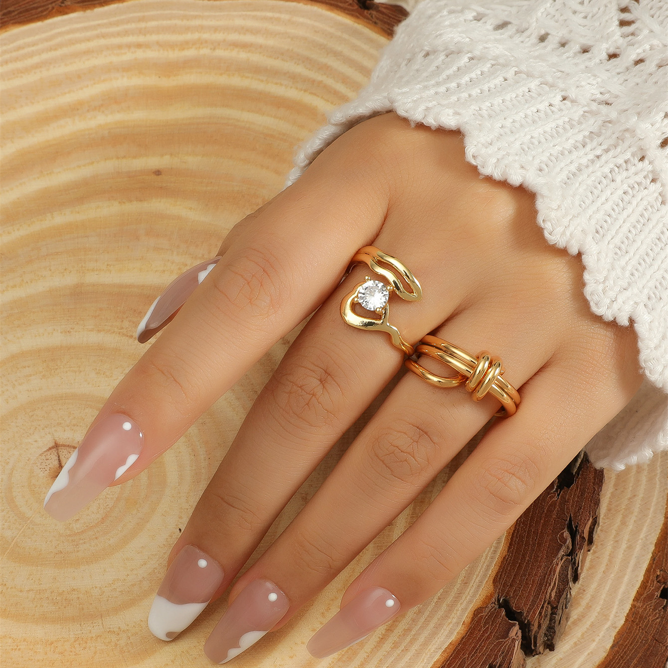 18kgp Retro Open Ring Trend Twisted Knotted Ring Women display picture 1