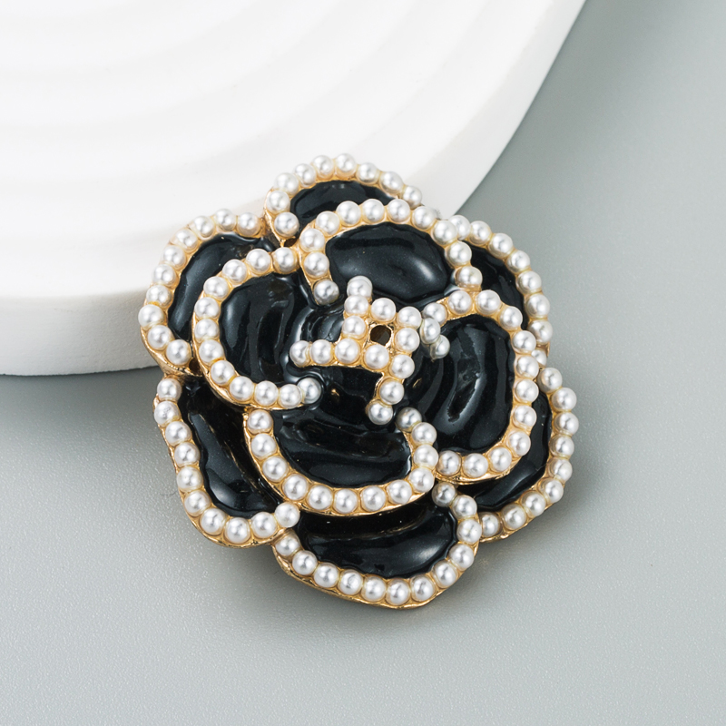 Korean Crystal Brooch Full Diamond Clover Brooch Clothing Shoes Bag Accessories display picture 2