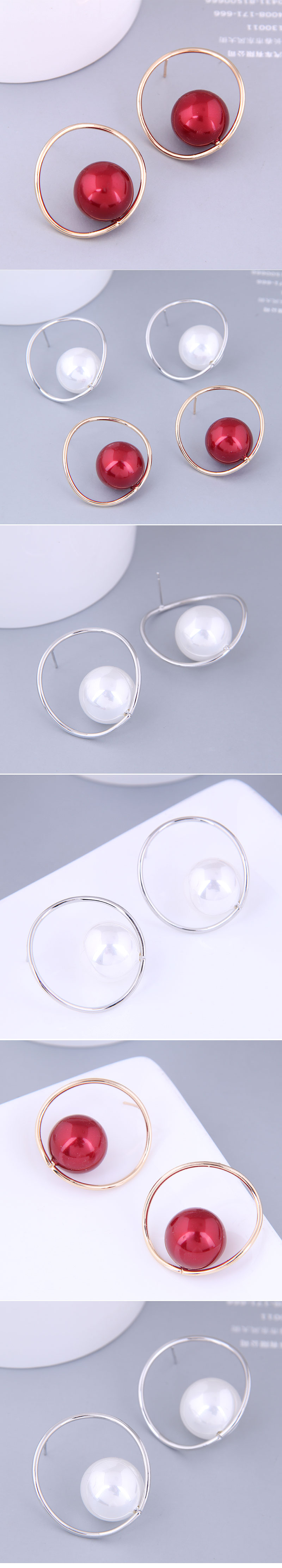 Korean Fashion Metal Concise Circle Pearl Earrings Wholesale display picture 1