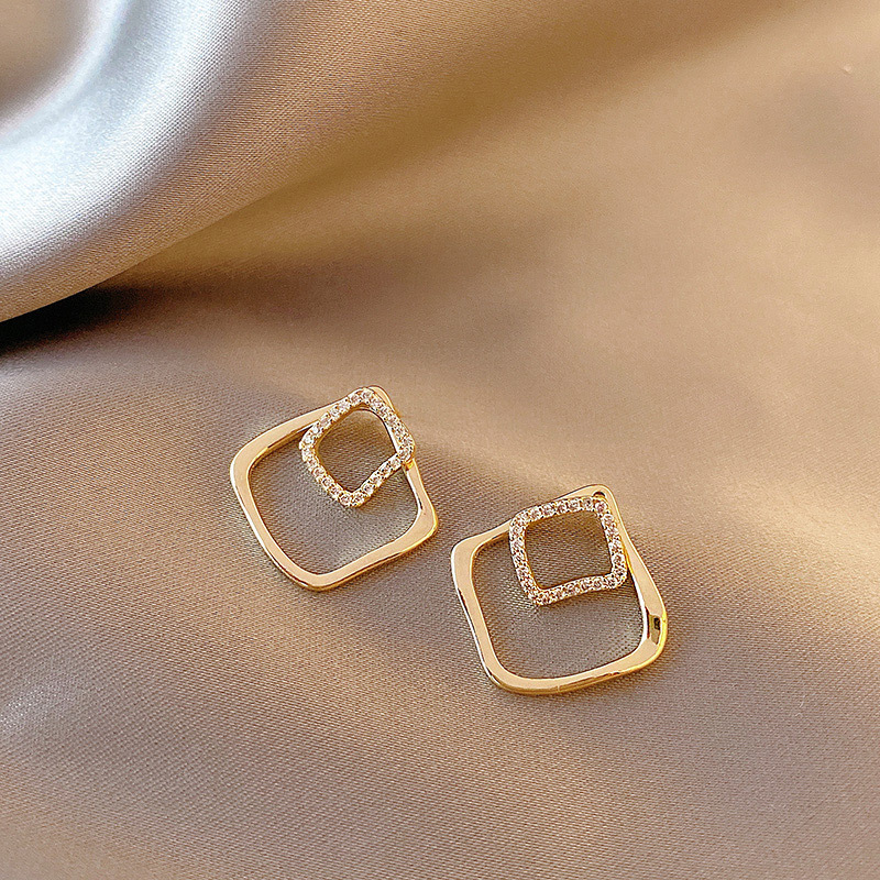 Square Geometric Simple Earrings display picture 3