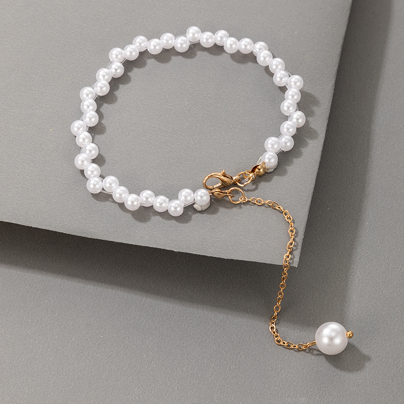 New Fashion Simple Pearl Bracelet display picture 3