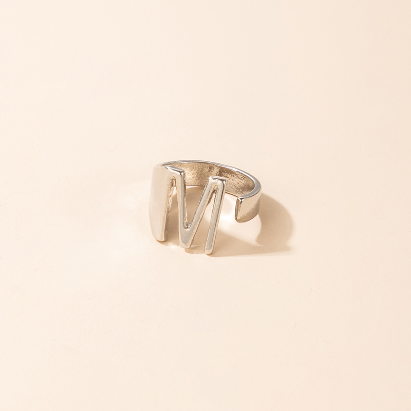 New Fashion Simple Letter M Ring display picture 1