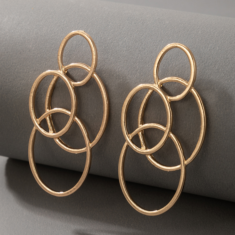 New Fashion Irregular Hollow Circle Earrings display picture 6