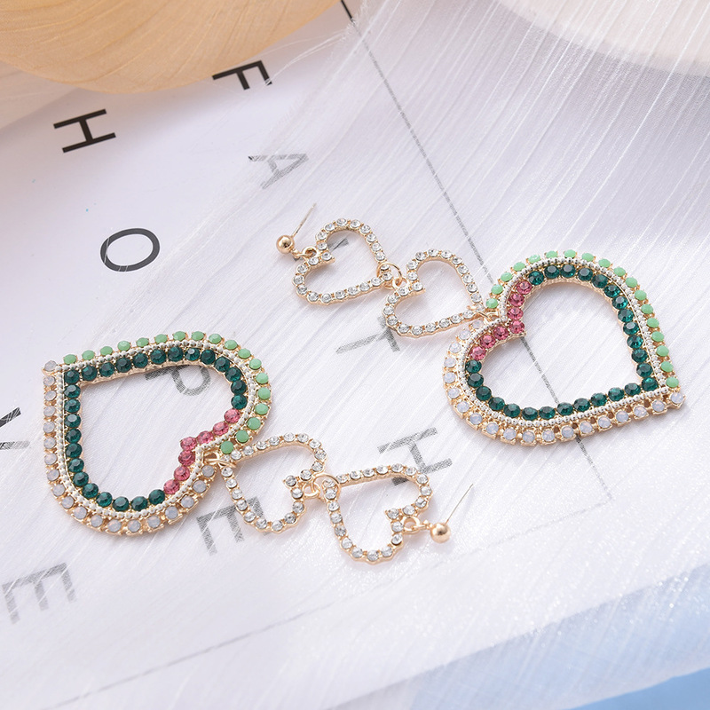 Exaggerated Heart Diamond Shiny Long Earrings display picture 4