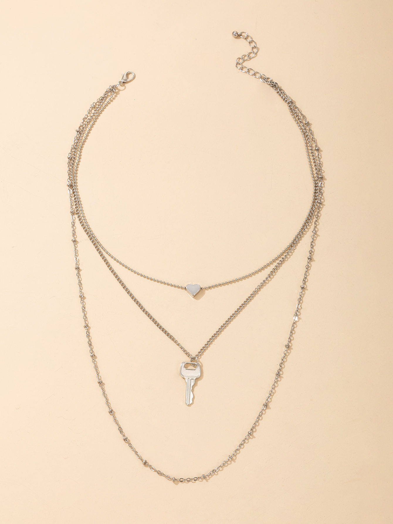 Einfache Silberne Dreilagige Halskette display picture 4