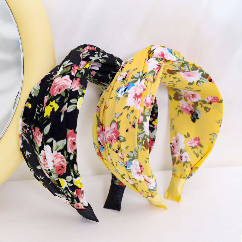 Wholesale Retro Printed Fabric Hair Band Floral Headband display picture 2