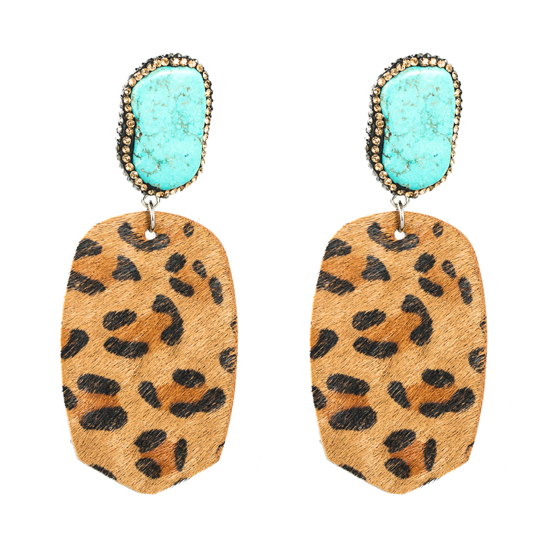 Fashion Exaggerated Geometric Leather Leopard Print Earrings display picture 7
