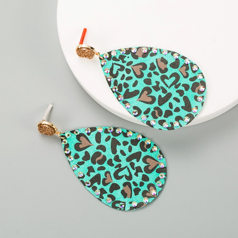 1 Pair Elegant Retro Leopard Inlay Pu Leather Rhinestone Rhinestones Drop Earrings display picture 6