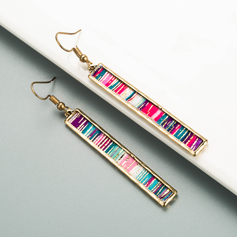Fashion Bar Long Alloy Edging Color Leather Earrings display picture 4