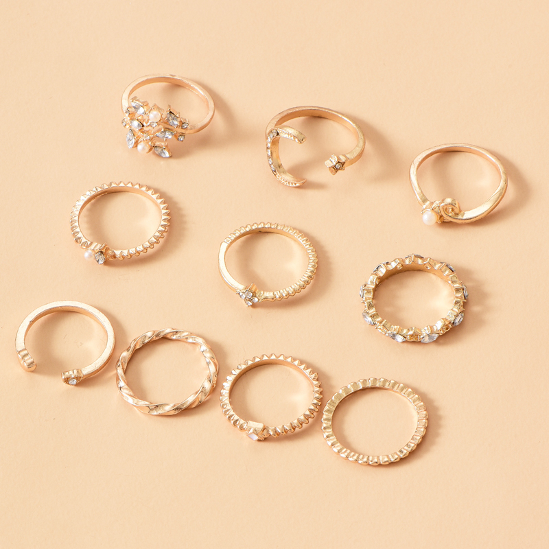 Retro Style Fashion New Simple Diamond Big Moon Ring Set display picture 2