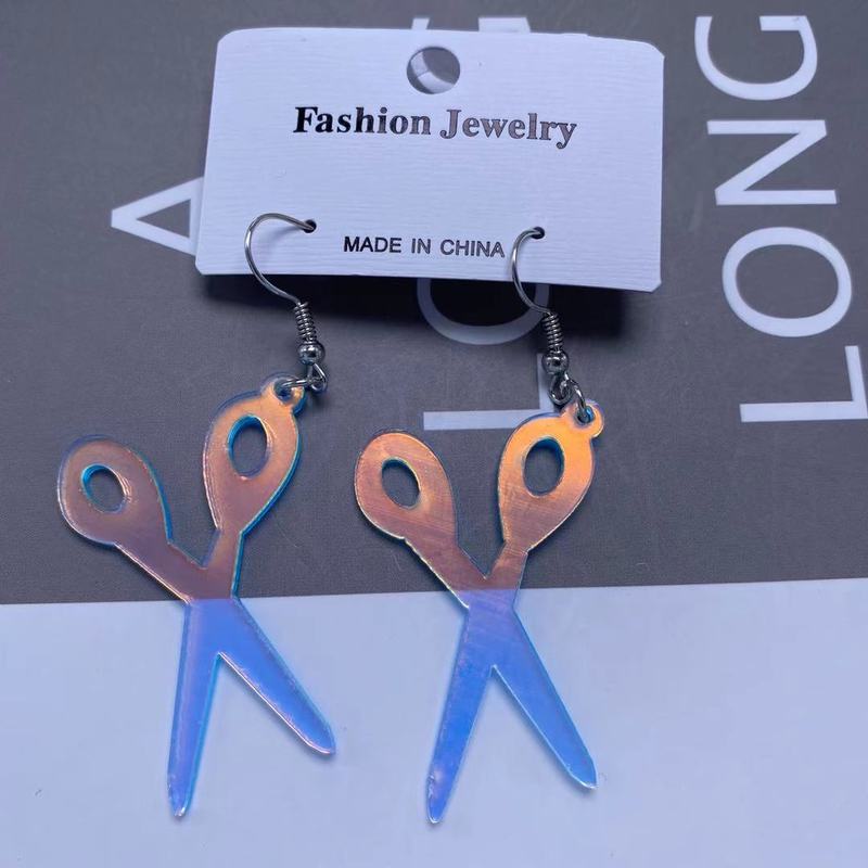 New Acrylic Color Reflective Scissors Women's Earrings display picture 2