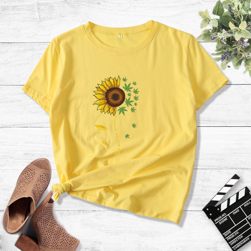 Stitching Sunflower Print Casual Short-sleeved T-shirt display picture 3