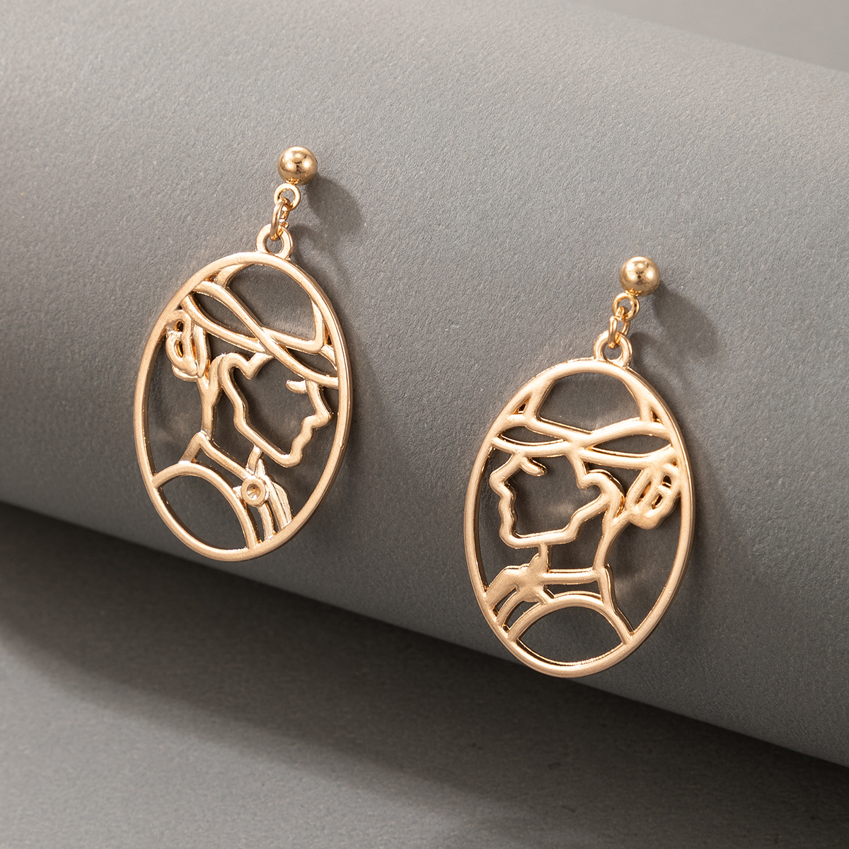 Fashion Abstract Face Hollow Earrings display picture 2