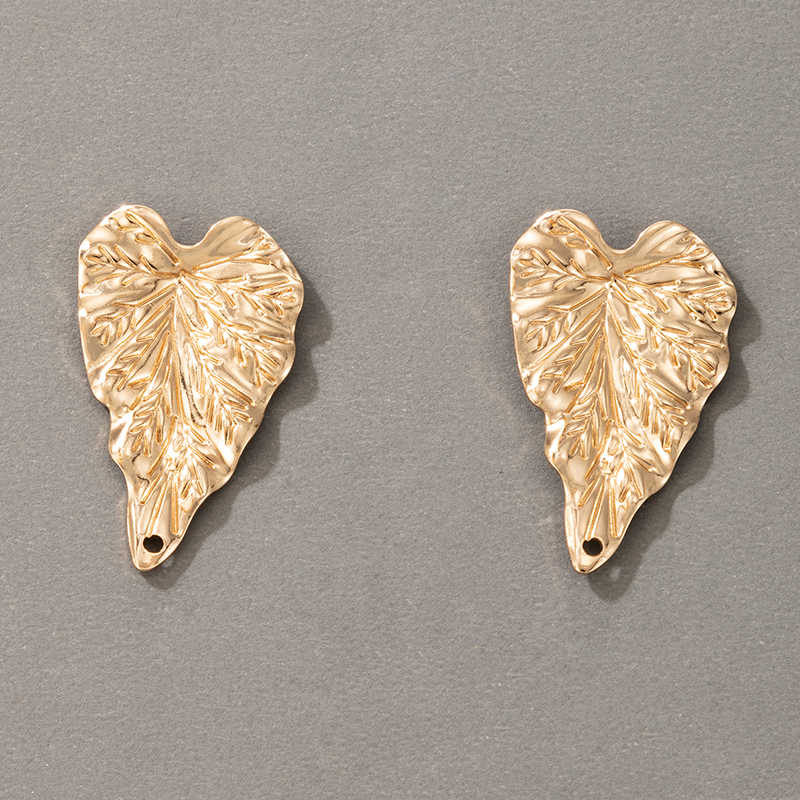 New Exaggerated Golden Leaf Earrings display picture 4