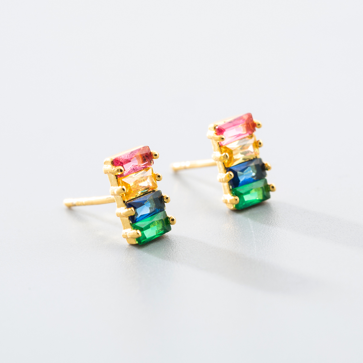 Fashion New Simple Style Rainbow Colorful Zircon Geometric Earrings display picture 5