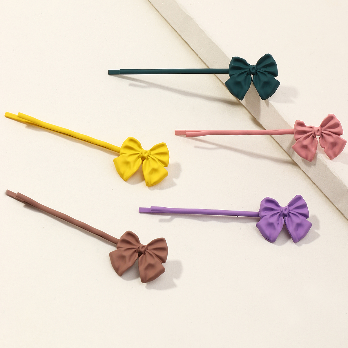 New Korean Style Sweet Cute Cartoon Butterfly Word Clip 5pcs display picture 1