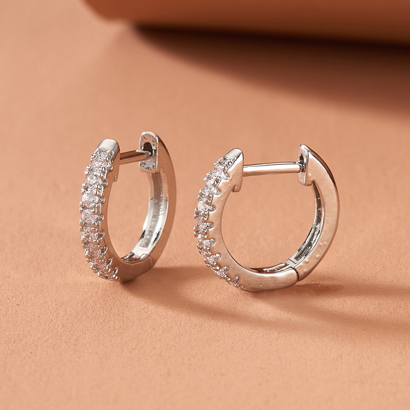 Simple Geometric Diamond Alloy Earrings display picture 1