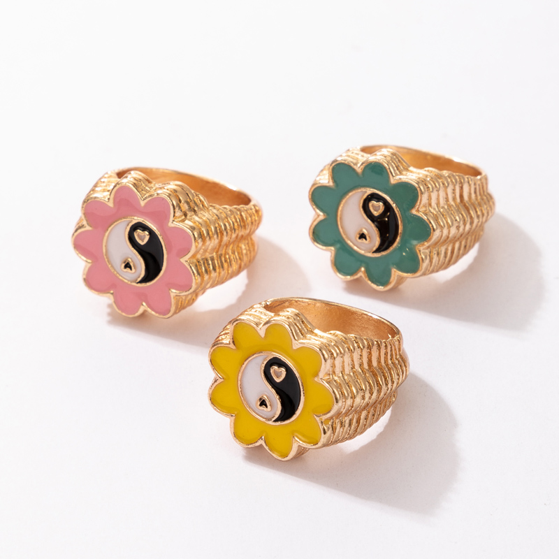 New Fashion Cartoon Flower Gossip Pattern Love Ring 3-piece Set display picture 5