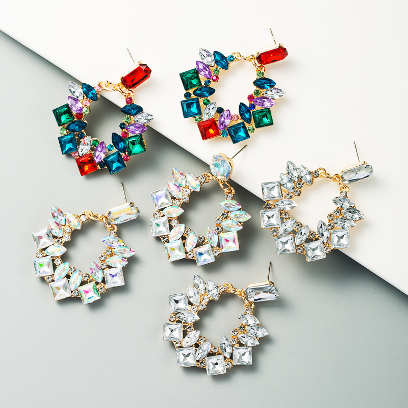 Fashion Style Exaggerated Geometric Alloy Inlaid Rhinestone Earrings display picture 2