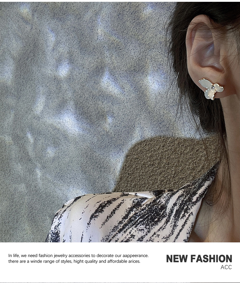 Modestil Neue Weiße Blütenblatt Zirkon Neue Ohrringe display picture 7
