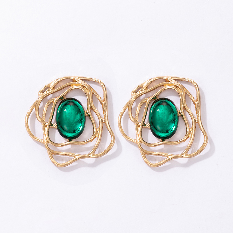 Baroque Emerald Hollow Flower Shape Earrings display picture 5