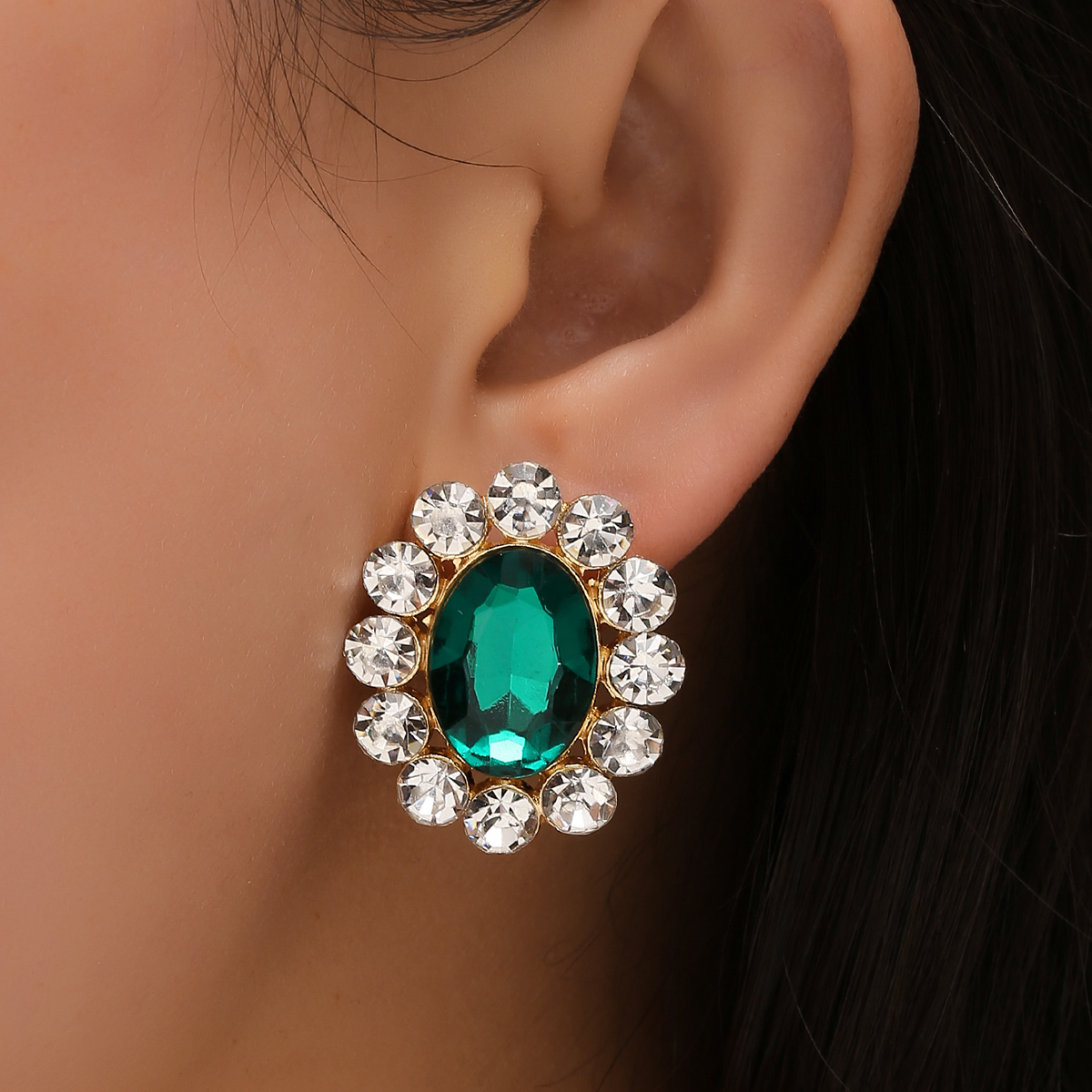 Fashion Crystal Glass Gem Stud Earrings display picture 3