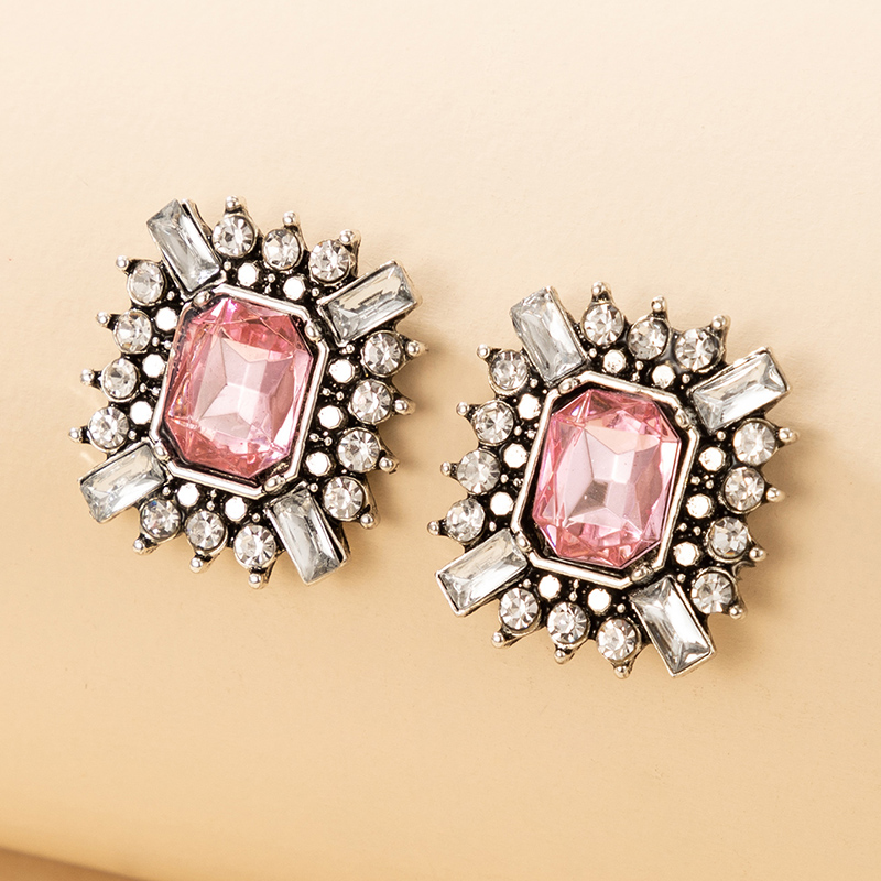 New Fashion Baroque Romantic Diamond Geometric Alloy Earrings display picture 3