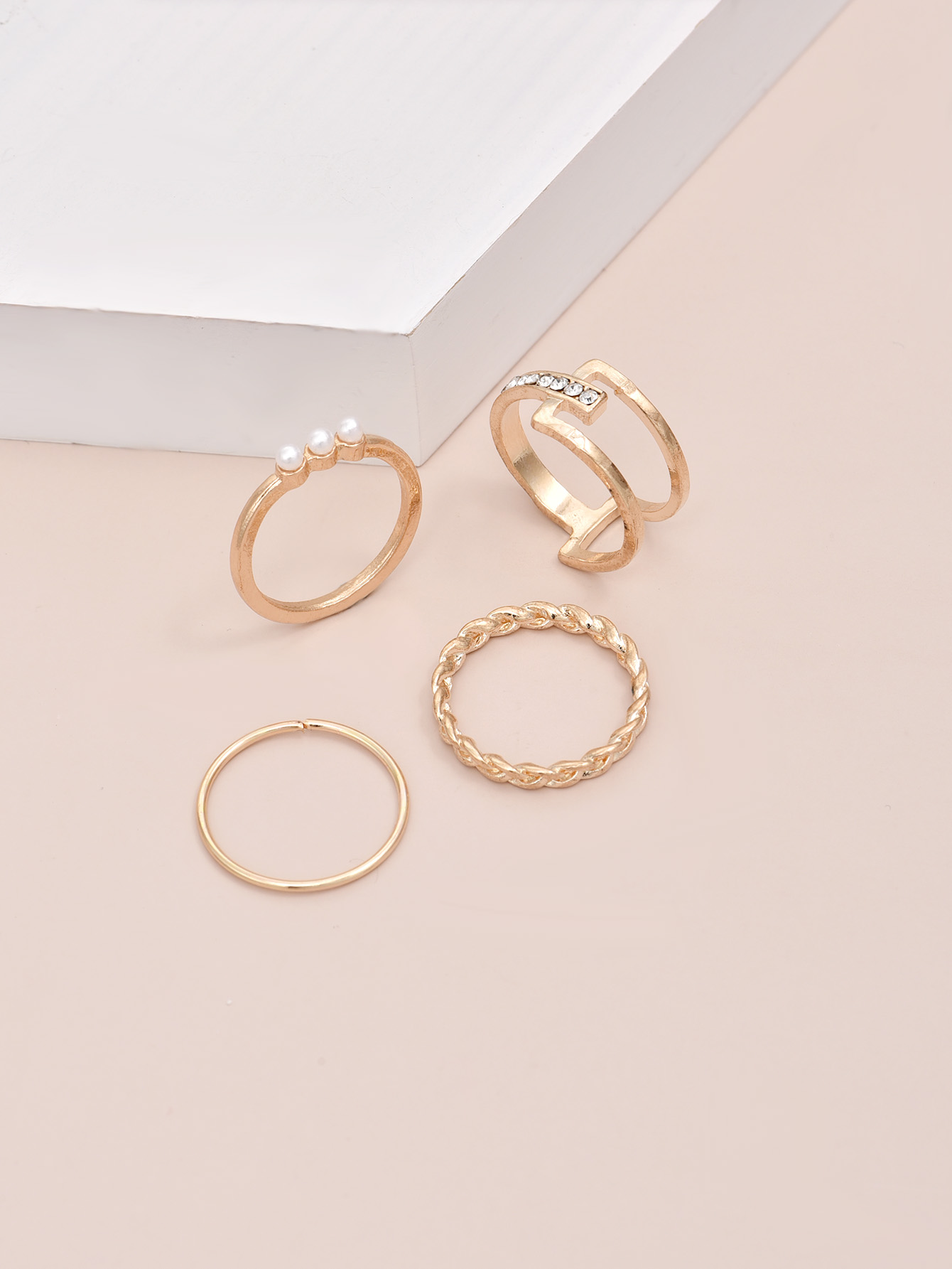 Korean Fashion Simple Style New Sweet Four-piece Ring Set display picture 2