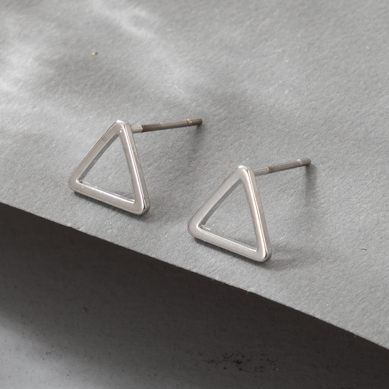 Fashion New Style Simple Alloy Geometric Triangle Earrings display picture 6