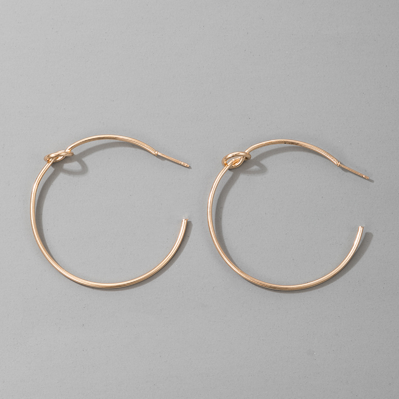 New Fashion Style Simple Knotted Large Circle Geometric Earrings display picture 4